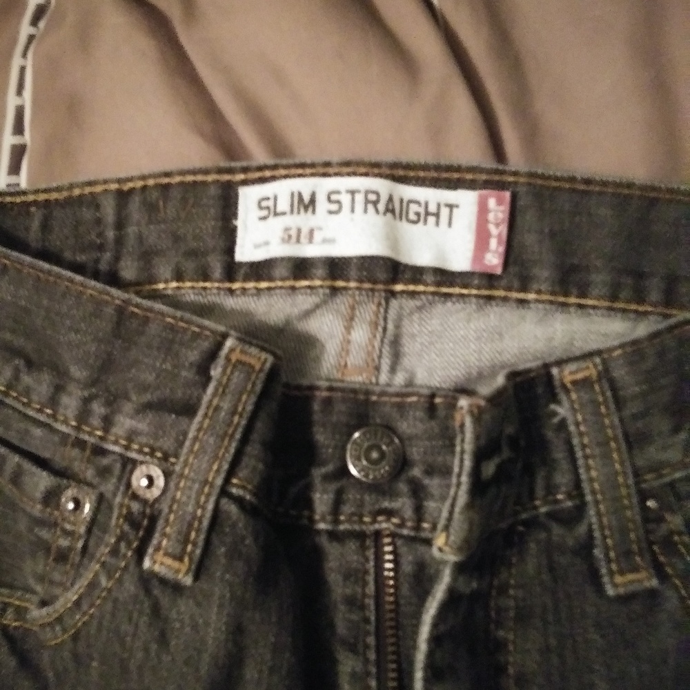 Levi Mens Jeans